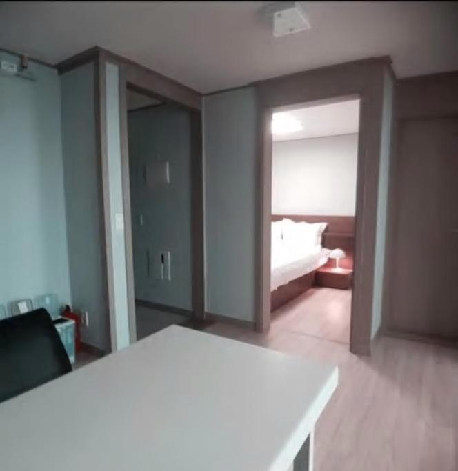 Maritimo Pension ปูซาน ภายนอก รูปภาพ